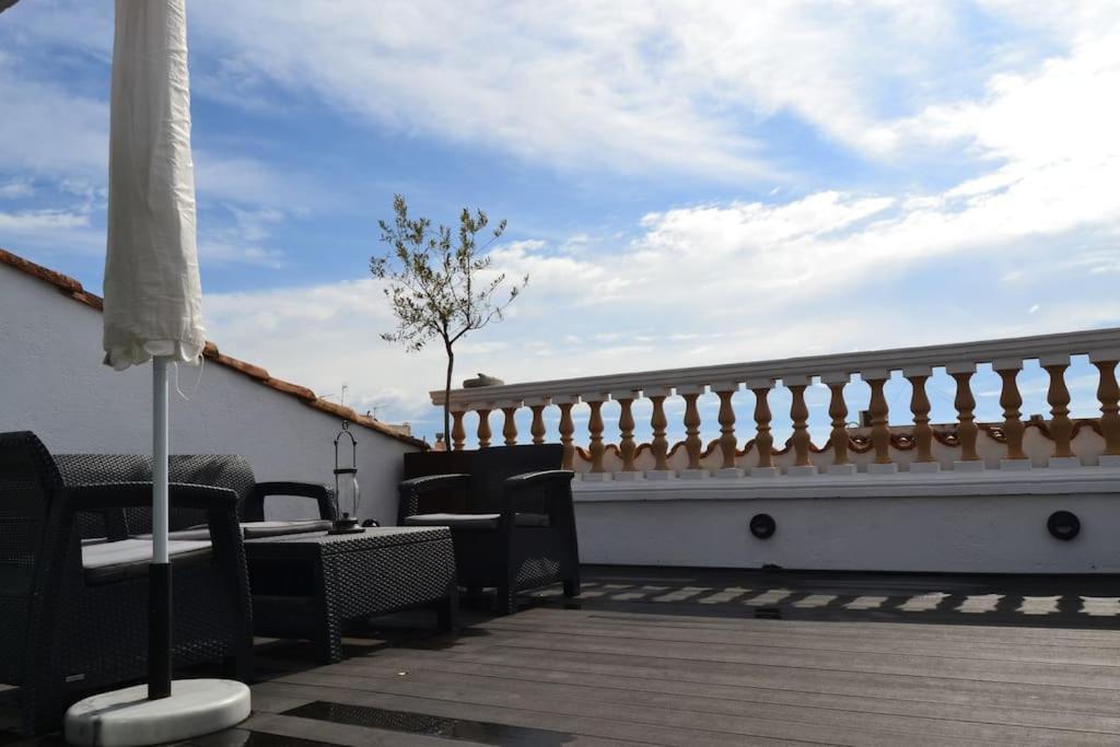 Marina Vila House Masnou Exteriér fotografie